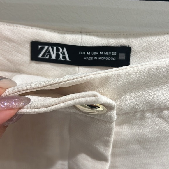Zara Cream Skort with Pockets - Picture 4 of 7